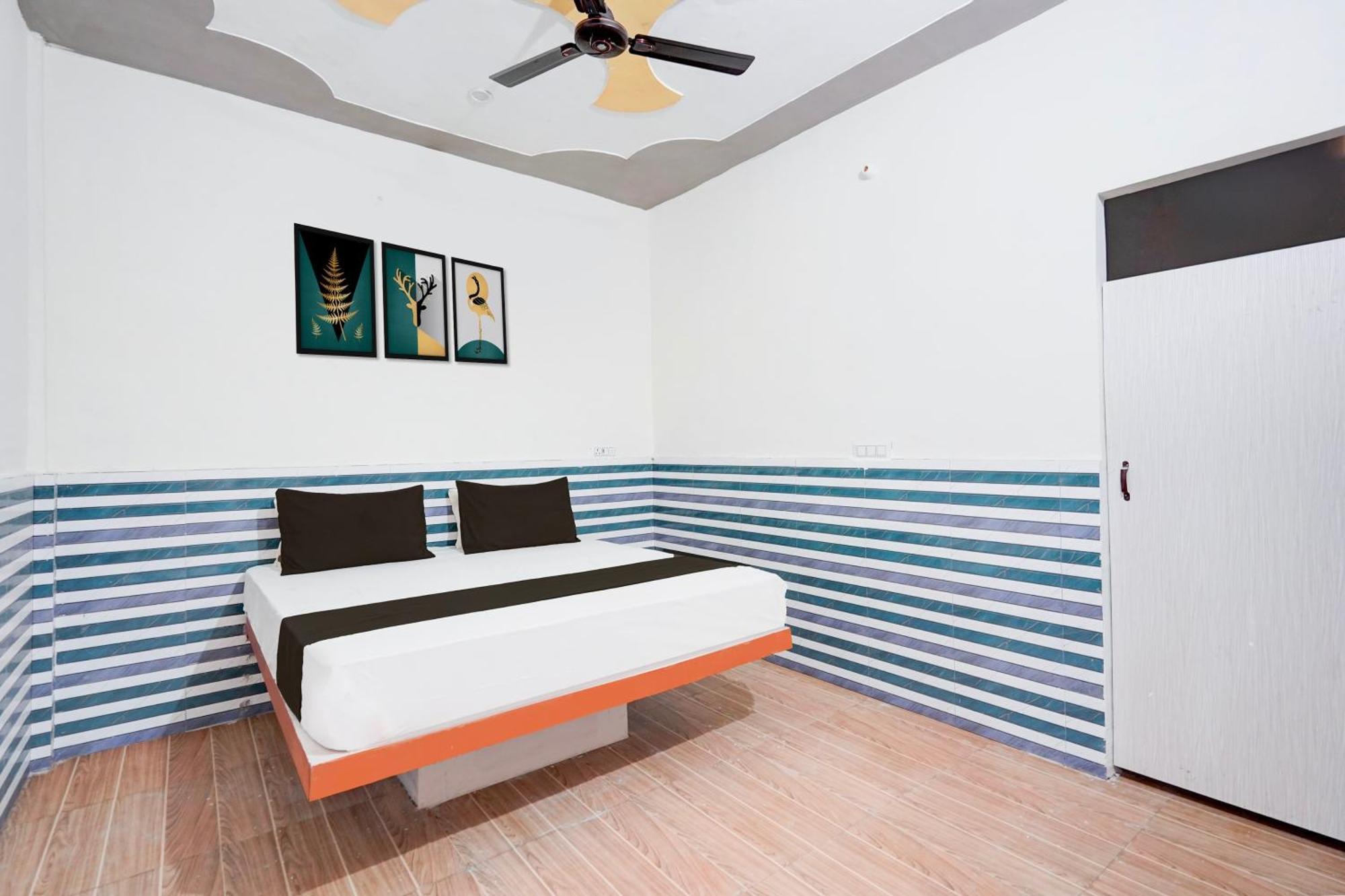 Hotel O Golden Bird Noida Buitenkant foto